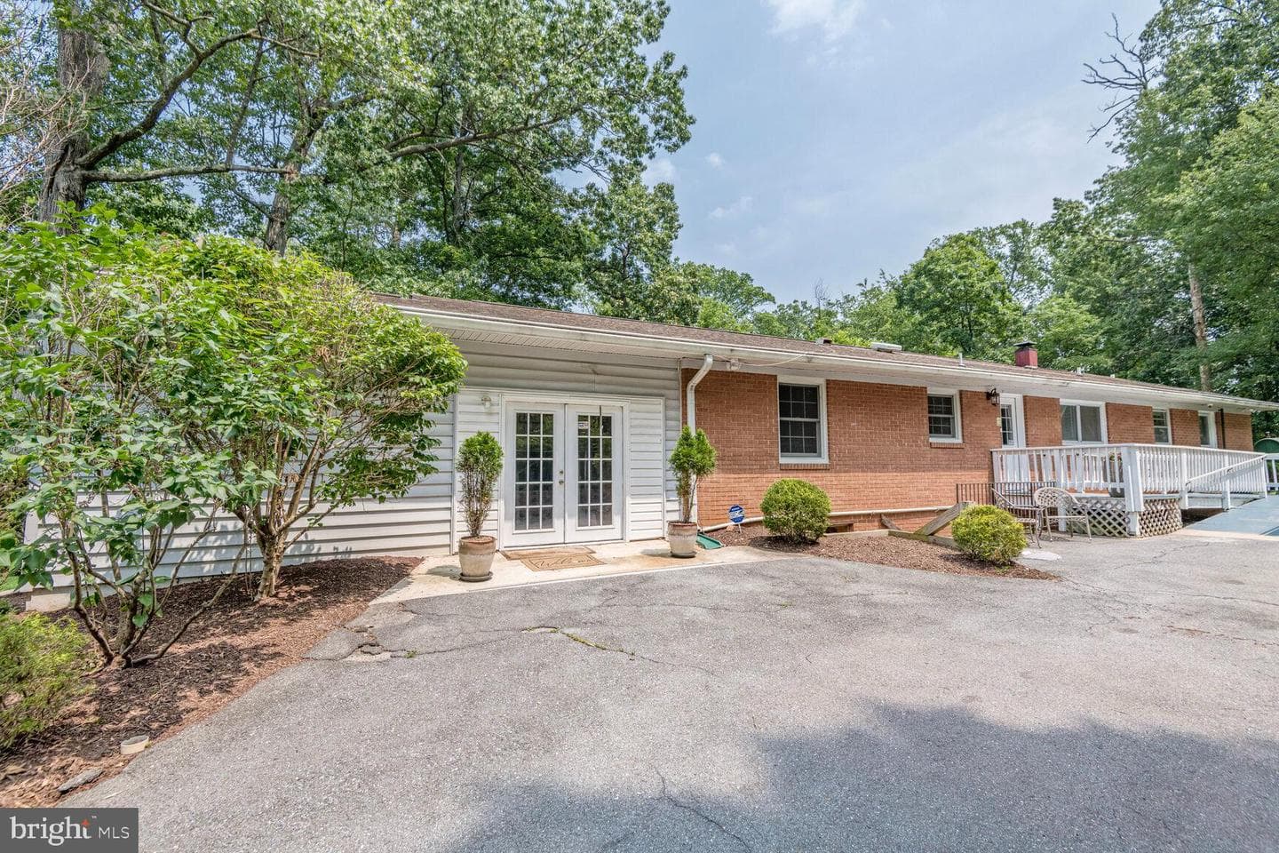 1701 Maydale Dr photo 3