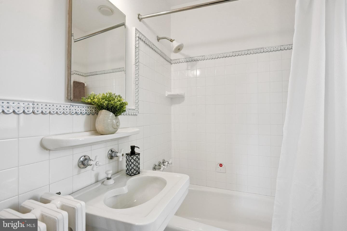 105 Summerfield Road photo 24