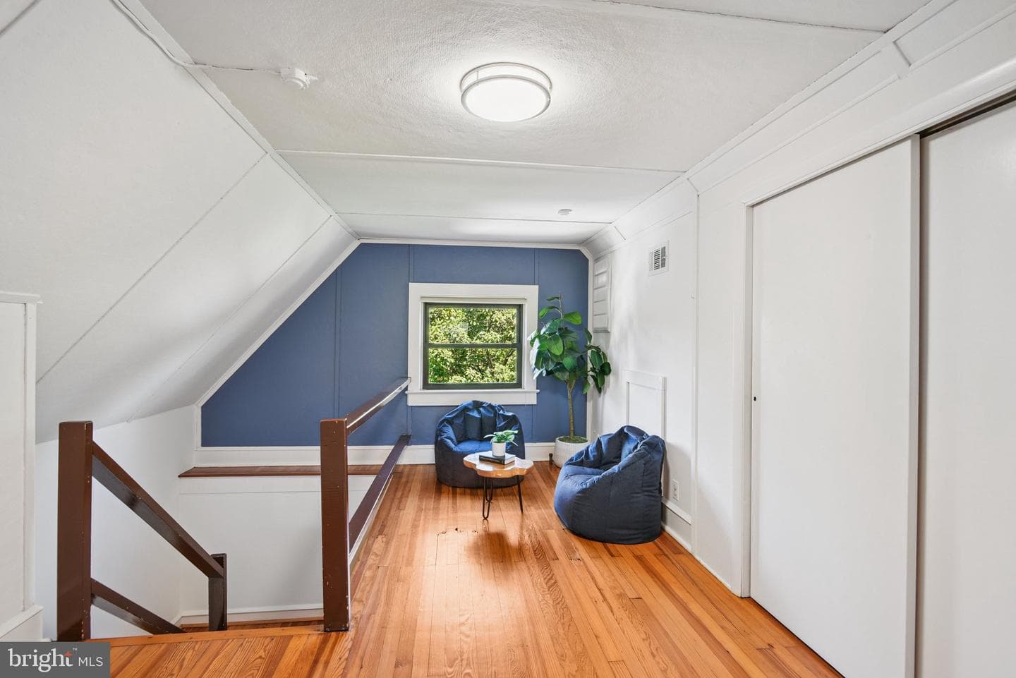 105 Summerfield Road photo 37
