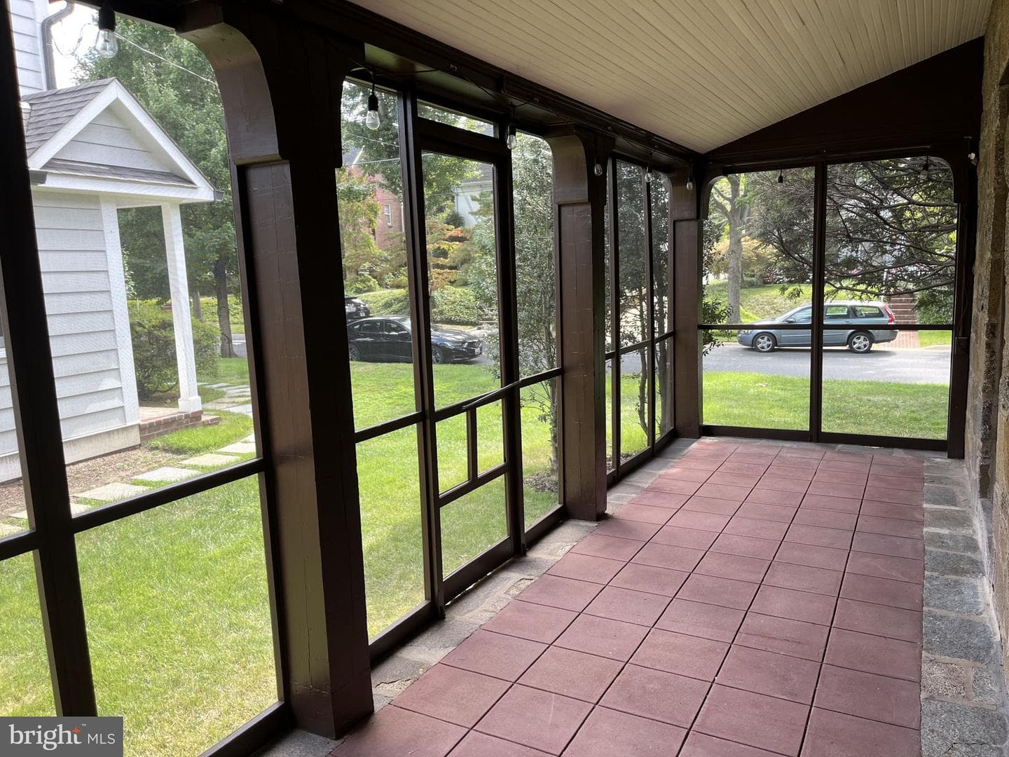 105 Summerfield Road photo 41