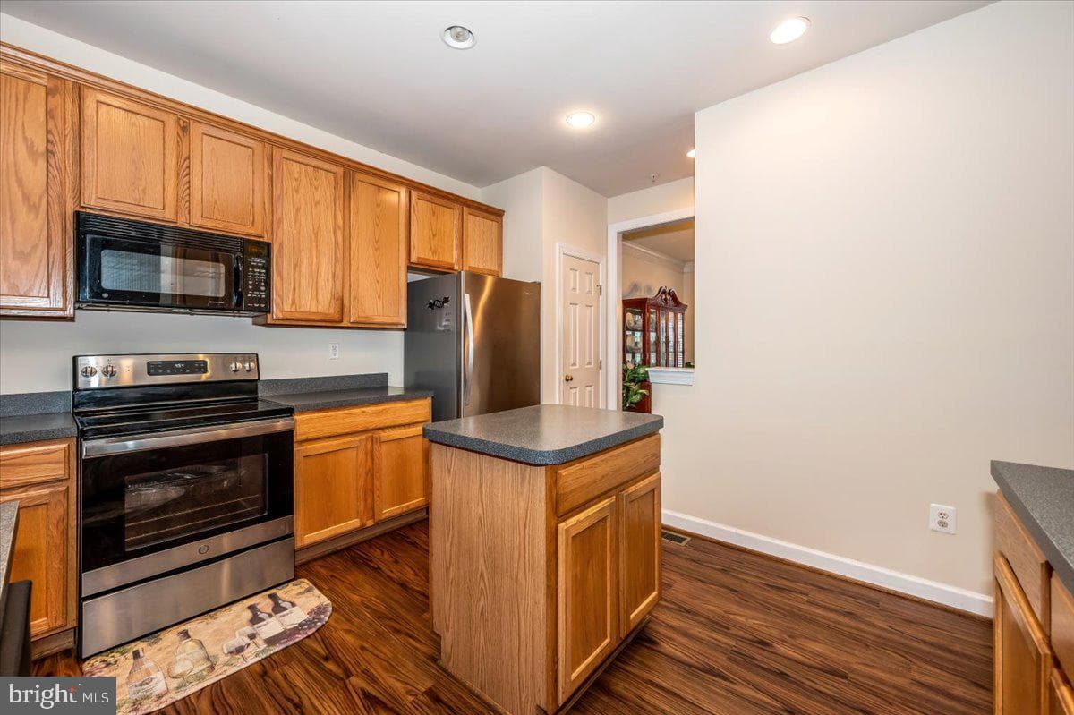 23418 Tailor Shop Place photo 10