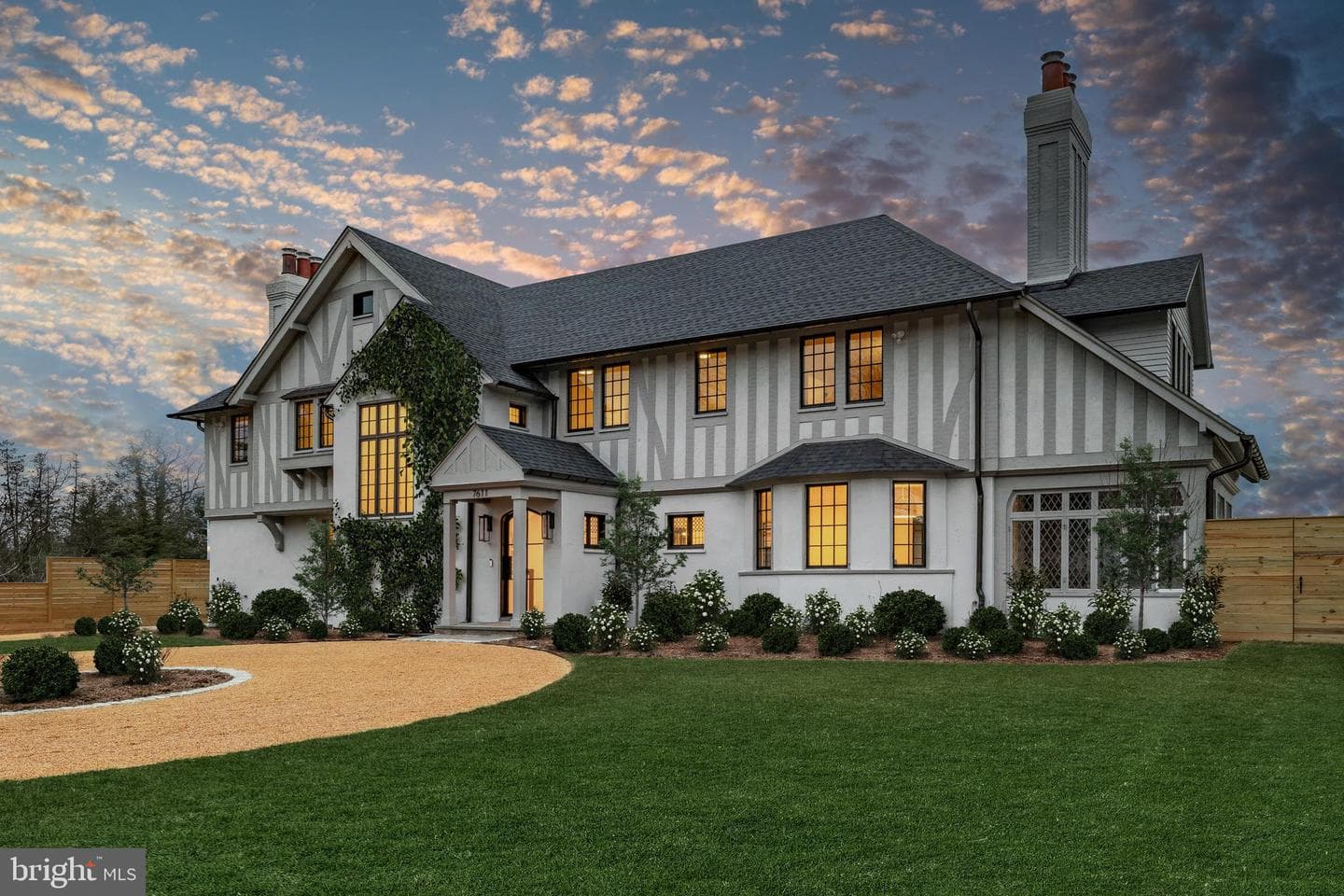 7611 Fairfax Road, Bethesda