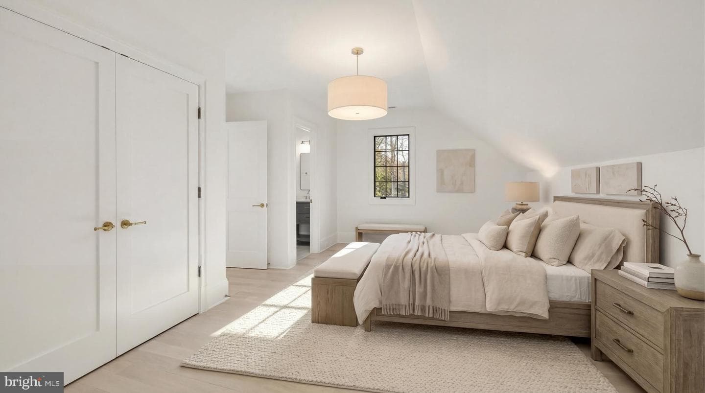 7611 Fairfax Road photo 31