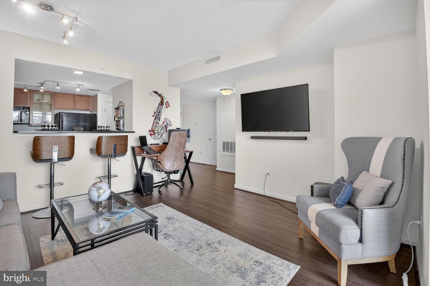 930 Wayne Avenue #907 photo 11