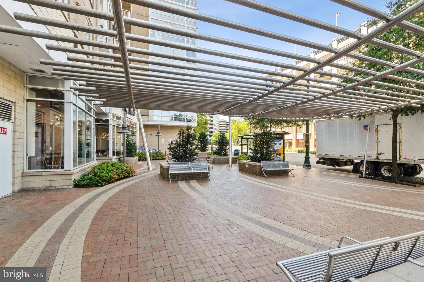 930 Wayne Avenue #907 photo 23