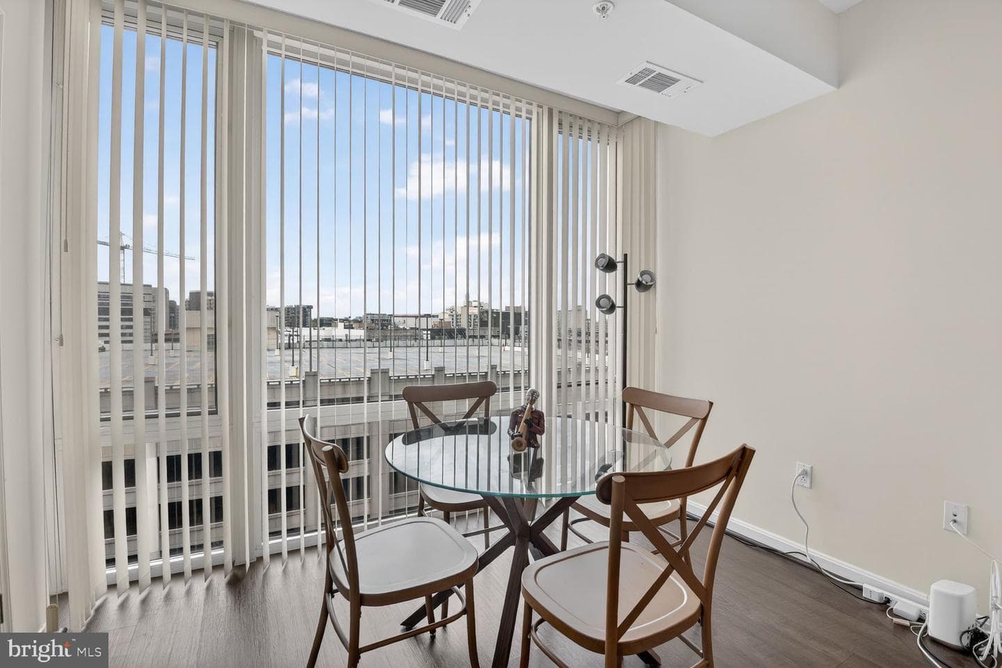 930 Wayne Avenue #907 photo 9