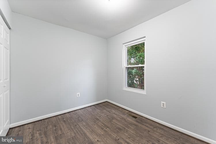 11111 Weatherburn Place photo 19
