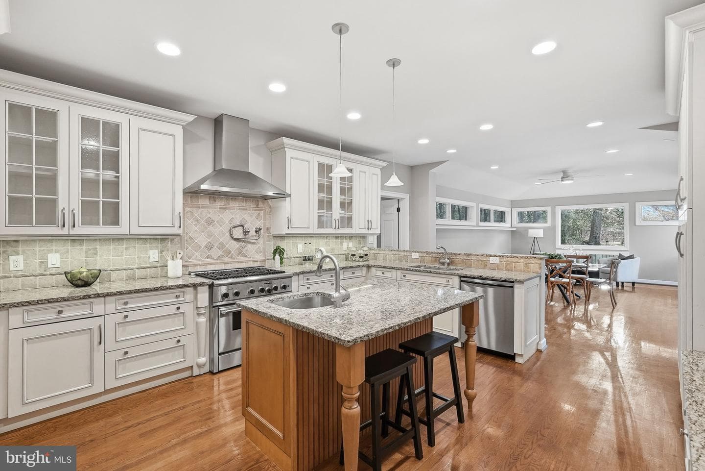 10708 Stapleford Hall Drive photo 9