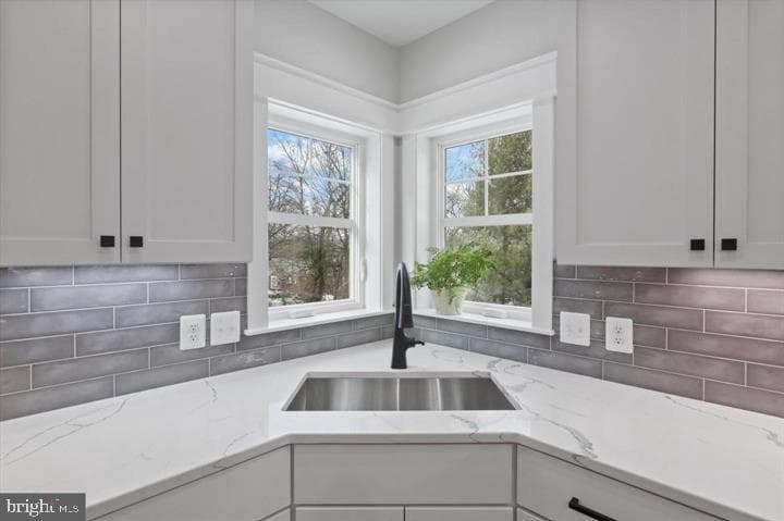 2806 Norbeck Road photo 8