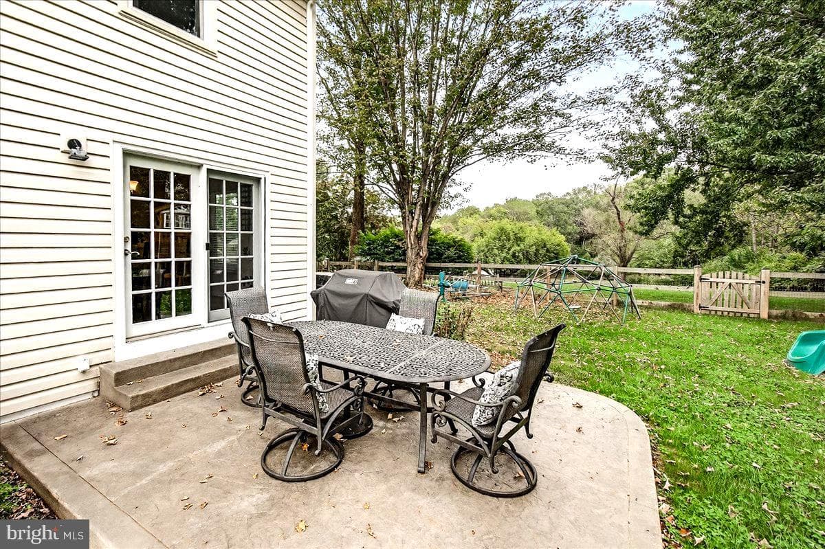 21800 Glendalough Road photo 11