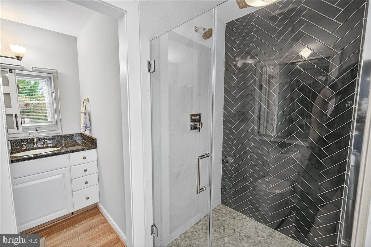 21800 Glendalough Road photo 47