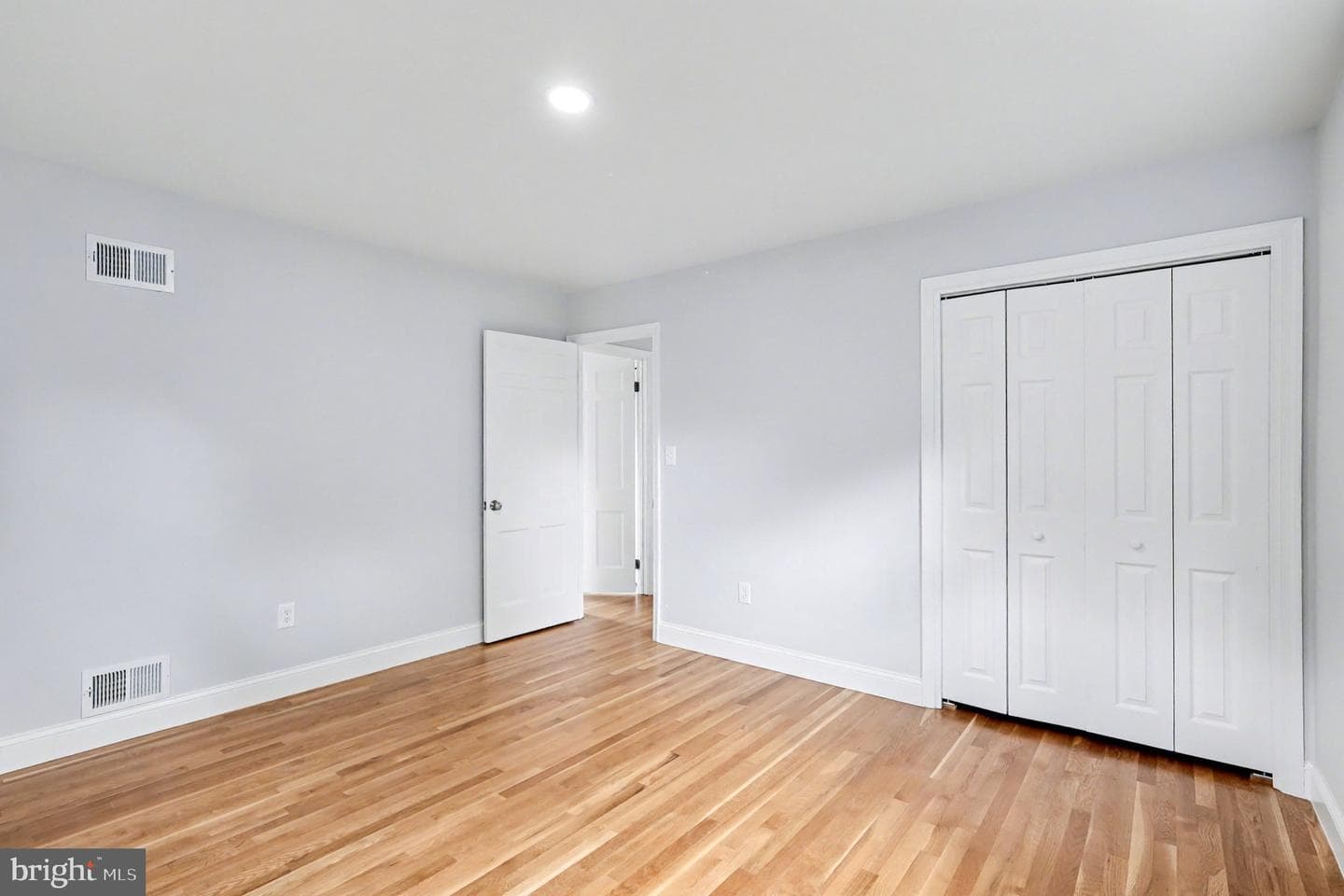 2428 White Horse Lane photo 18