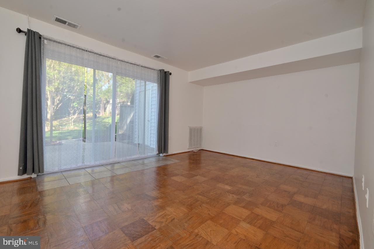 656 Azalea Drive #4-656 photo 23