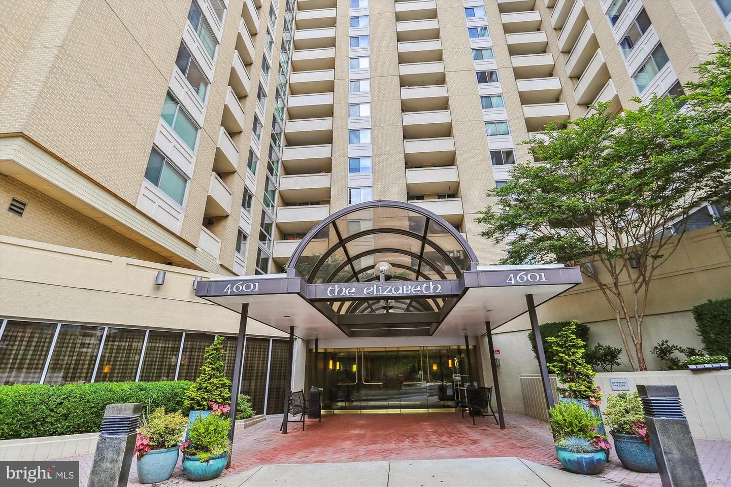 4601 N Park Avenue N #604, Chevy Chase