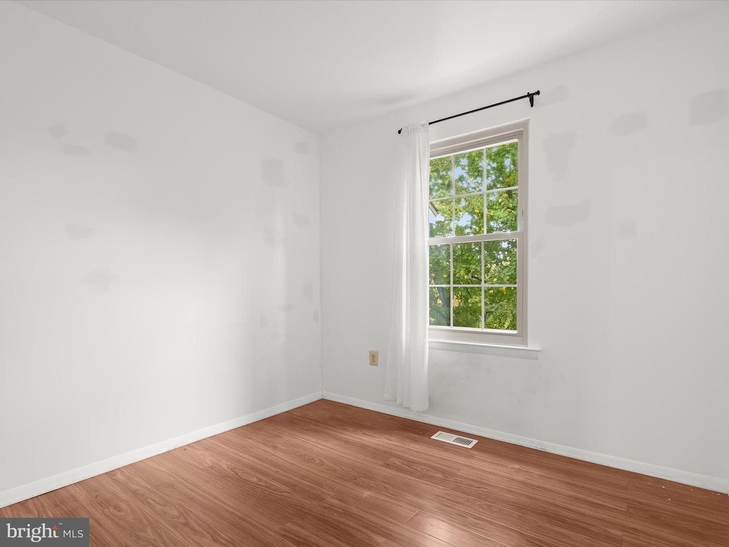 18508 Crabapple Place photo 14