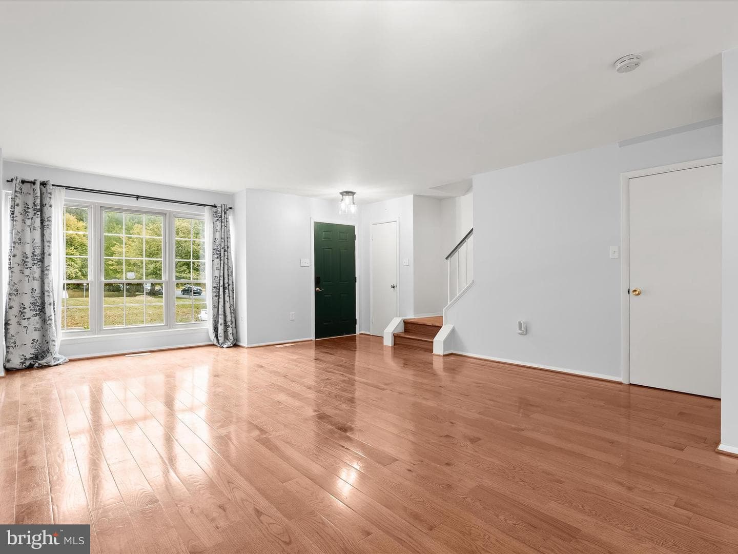 18508 Crabapple Place photo 3