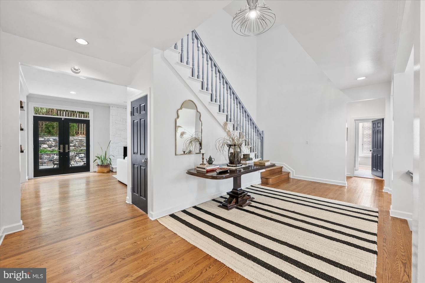 6700 Landon Lane photo 3