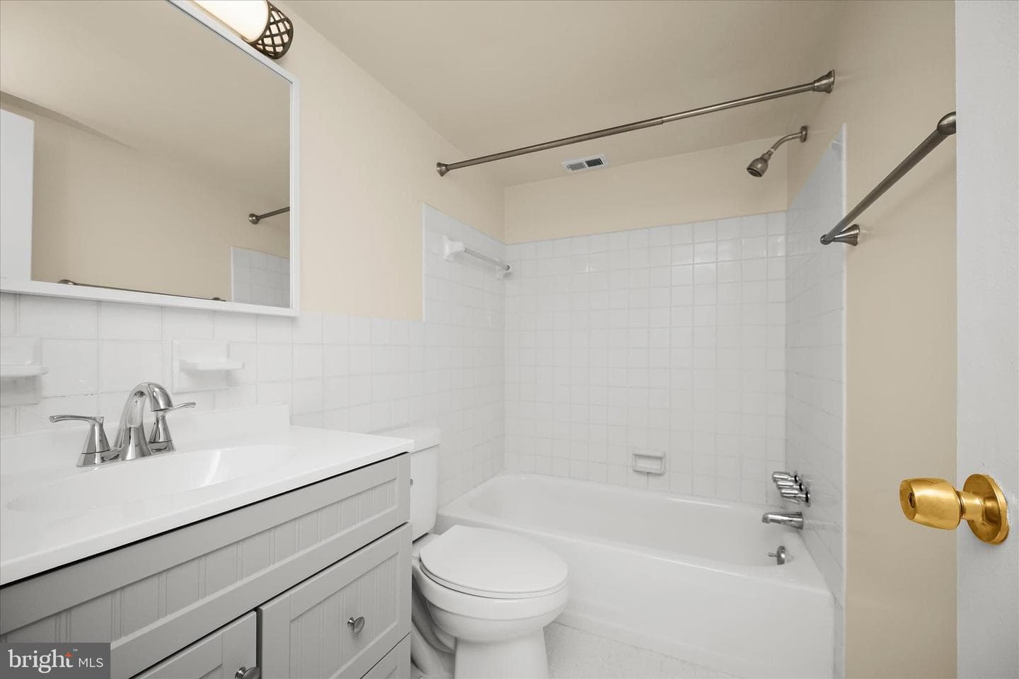 4 Monroe Street #4-810 photo 27