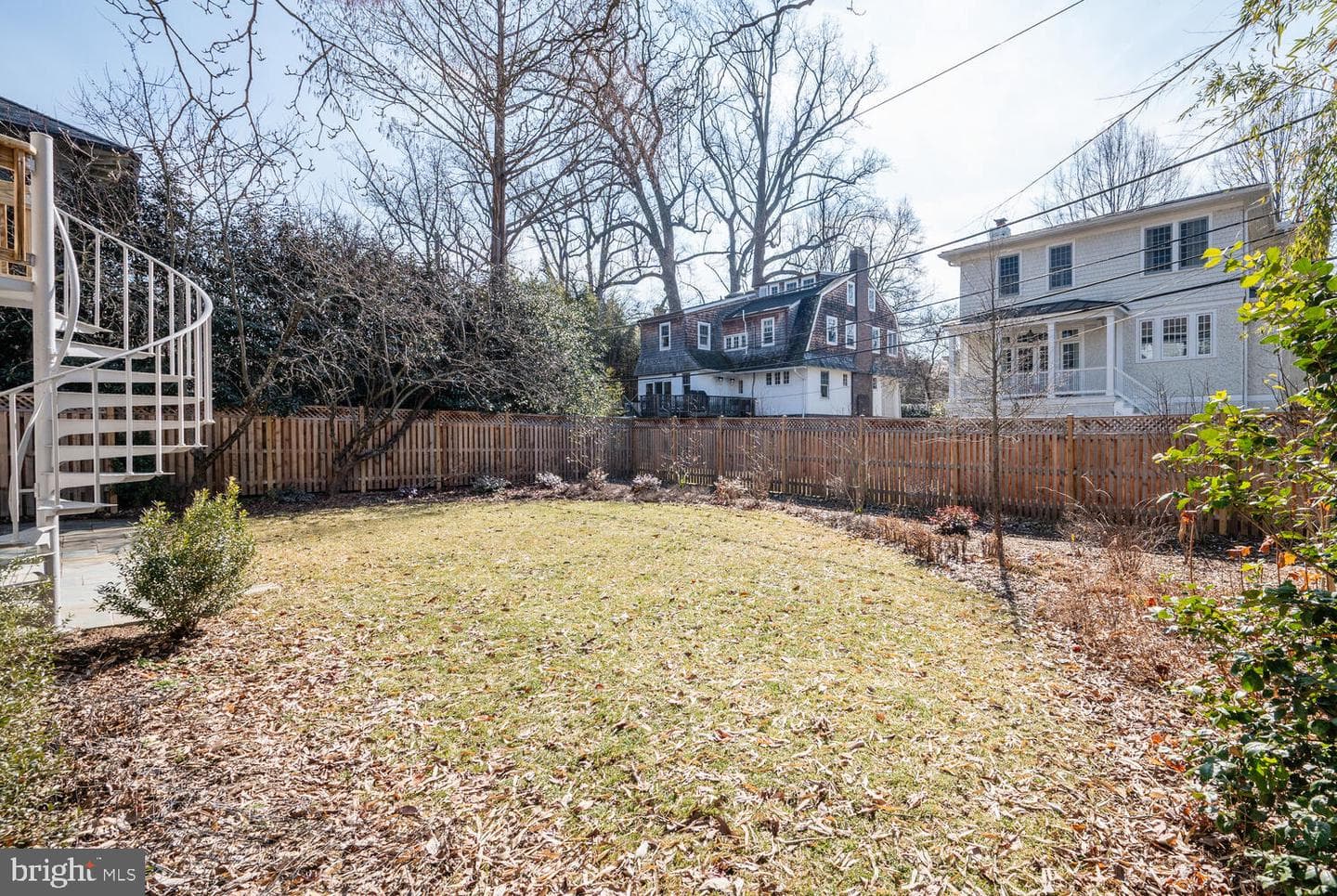 28 W Irving Street photo 6