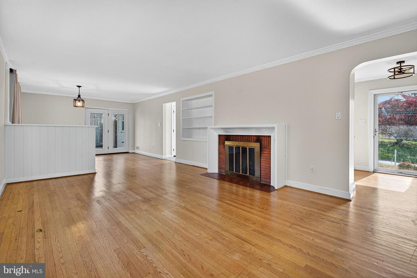 7 Shaw Avenue photo 3