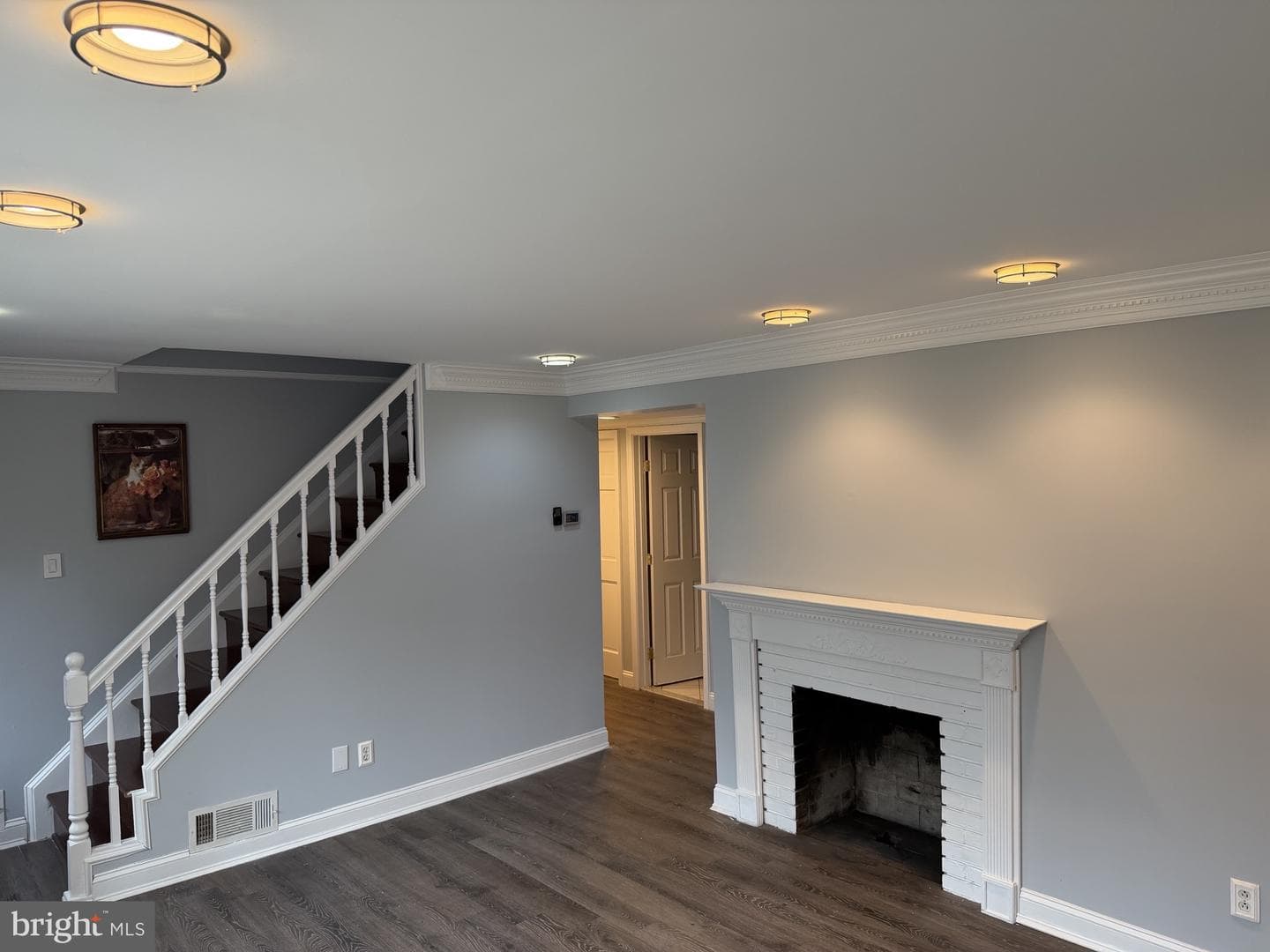 13113 Ardennes Avenue photo 3