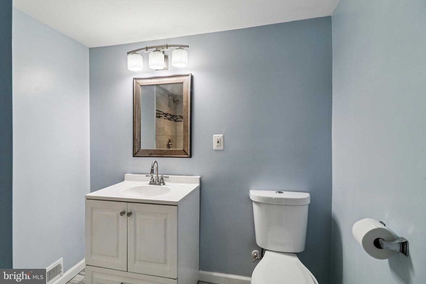 11515 Orebaugh Avenue photo 40