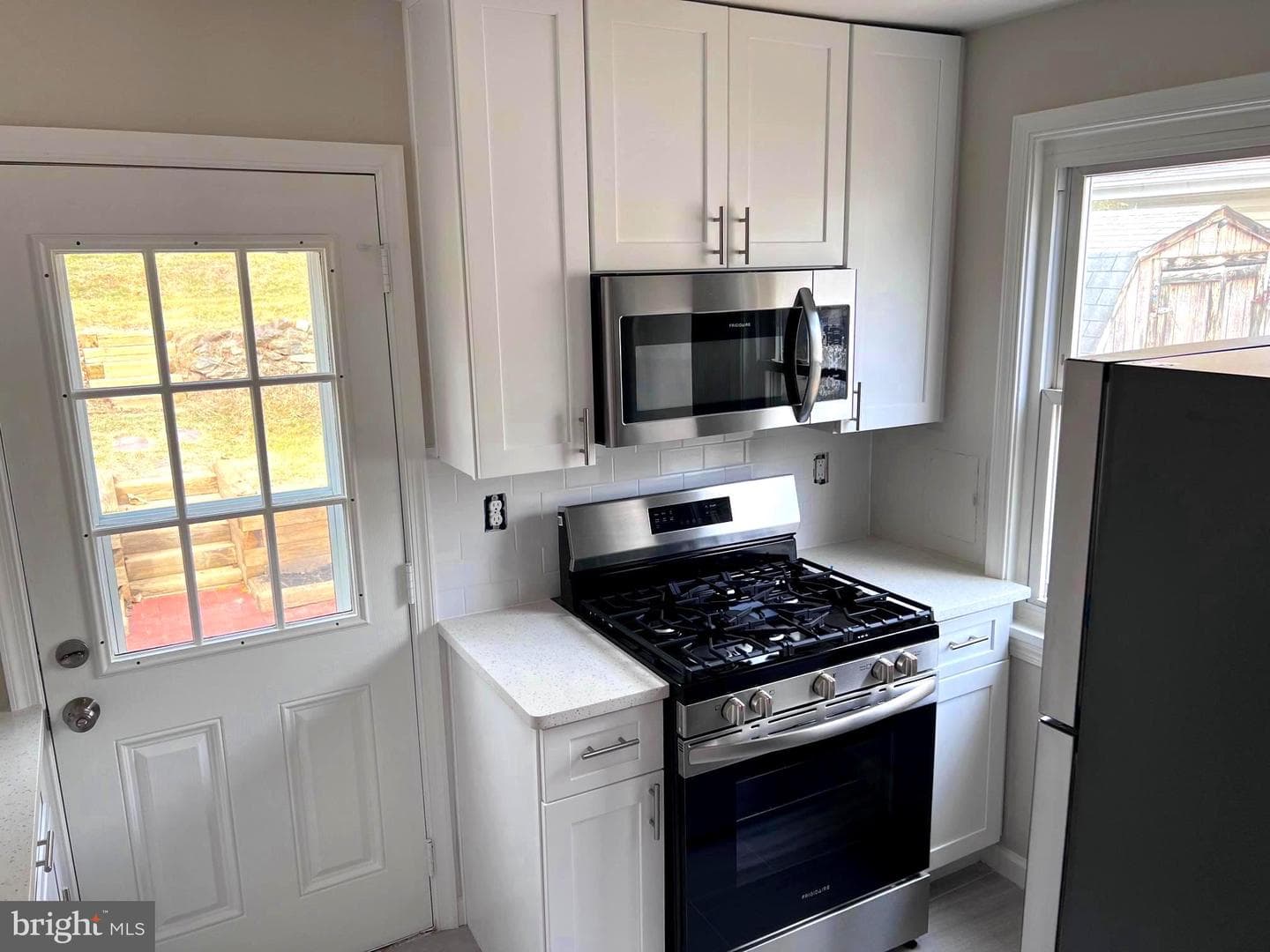 708 Crabb Avenue photo 8