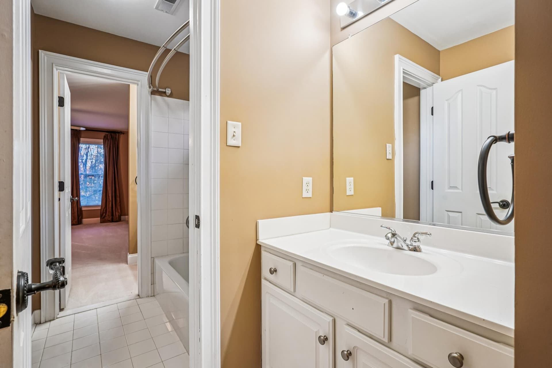 11033 Daybreak Ct photo 18