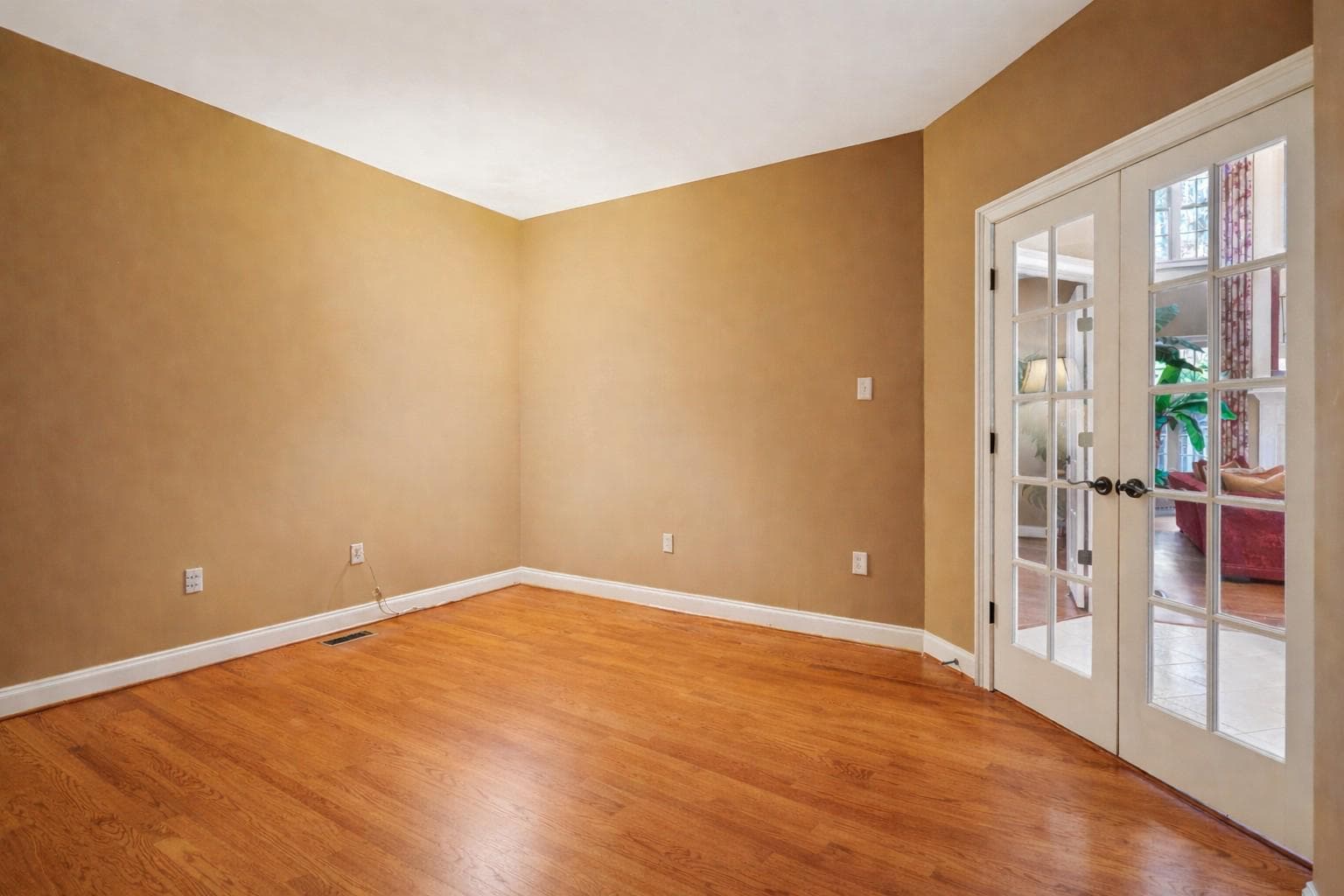 11033 Daybreak Ct photo 37