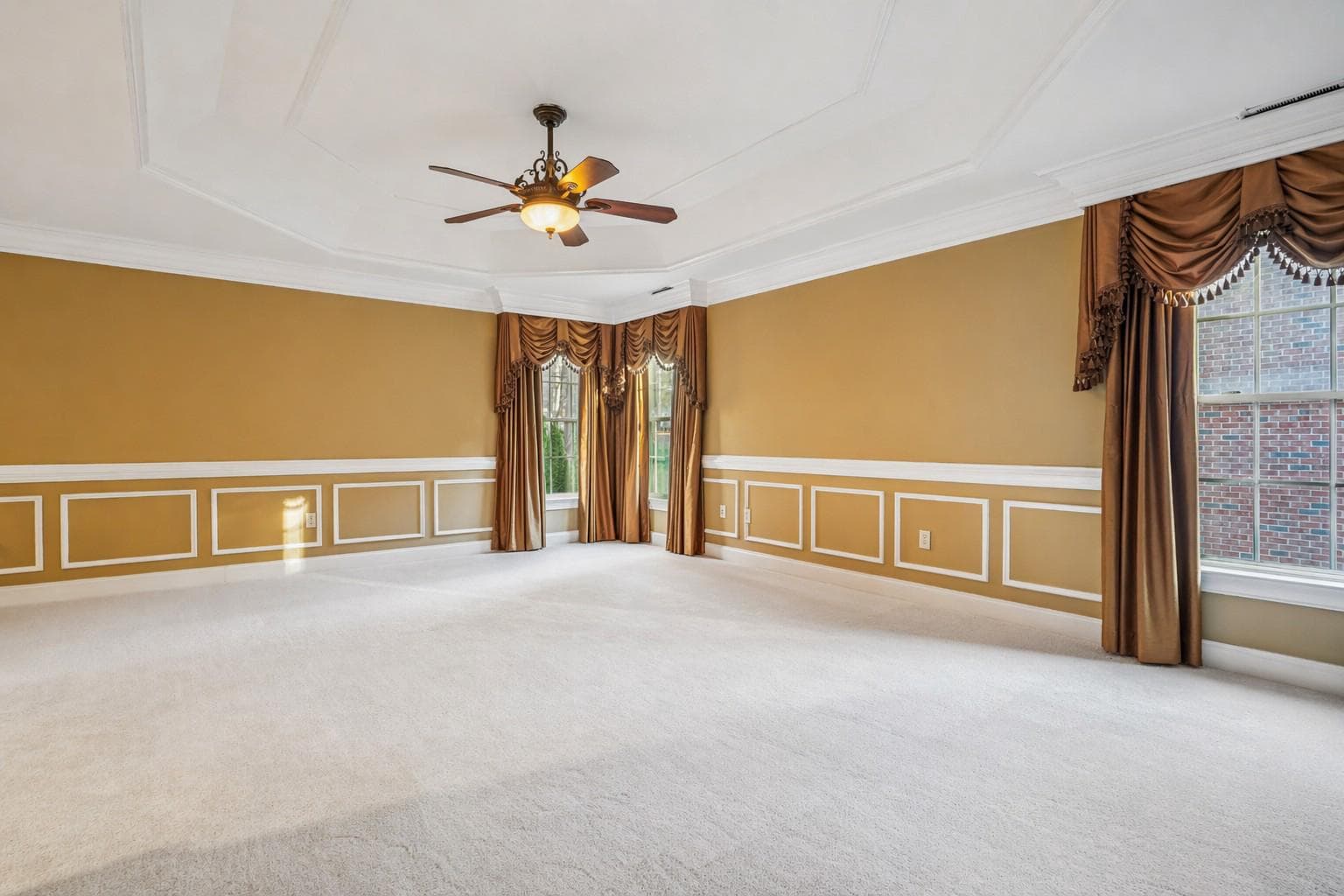 11033 Daybreak Ct photo 8