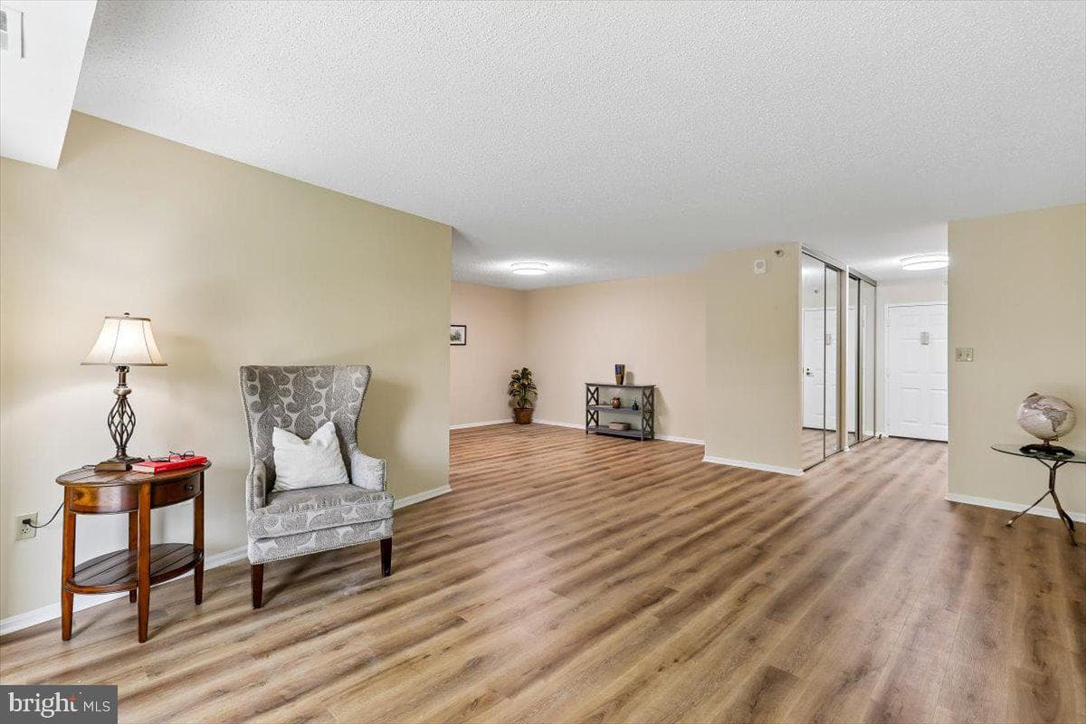 15101 Interlachen Drive #1-614 photo 12