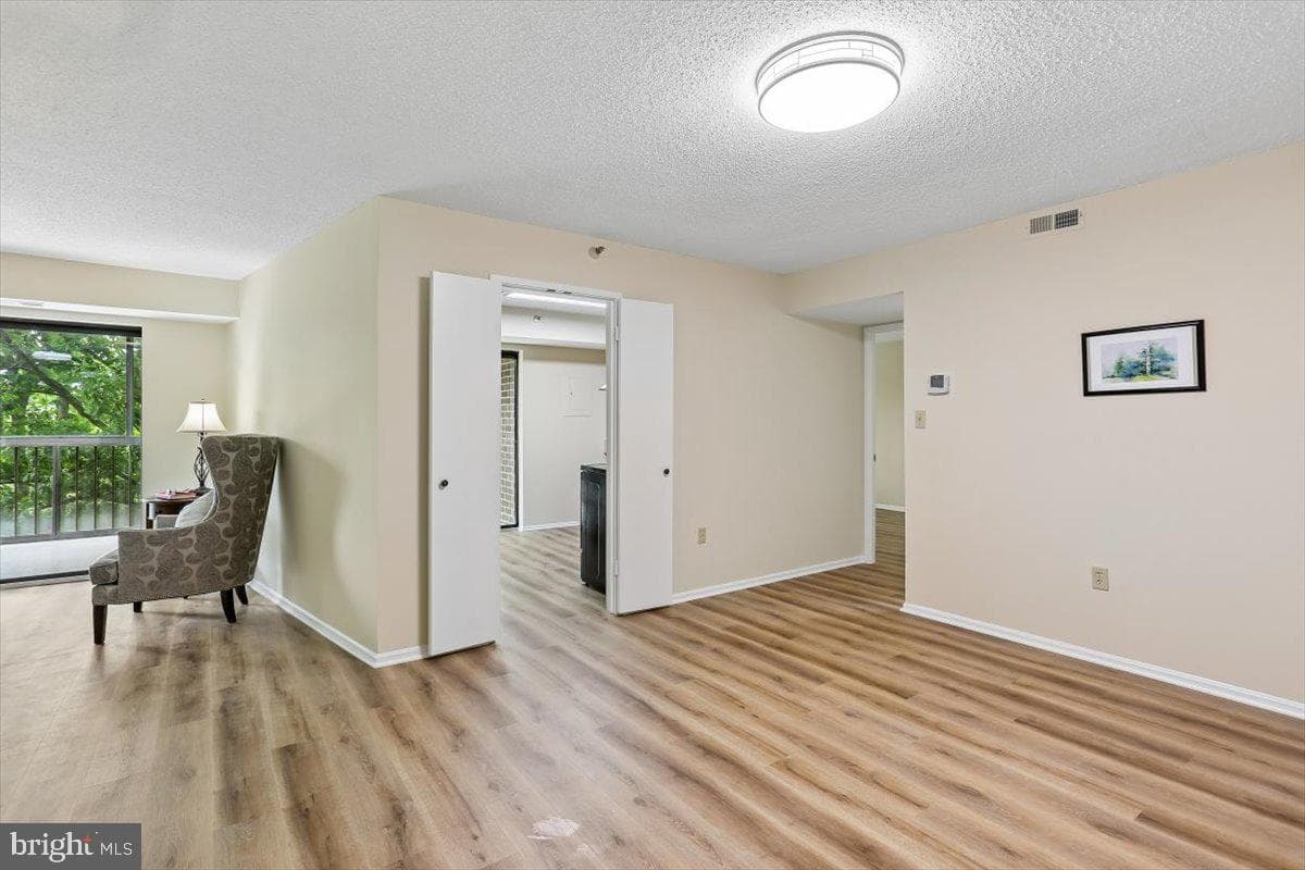 15101 Interlachen Drive #1-614 photo 13