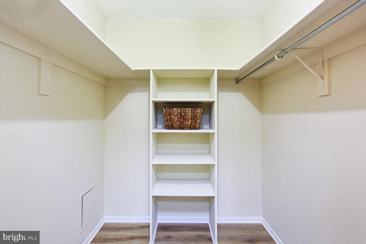 15101 Interlachen Drive #1-614 photo 23