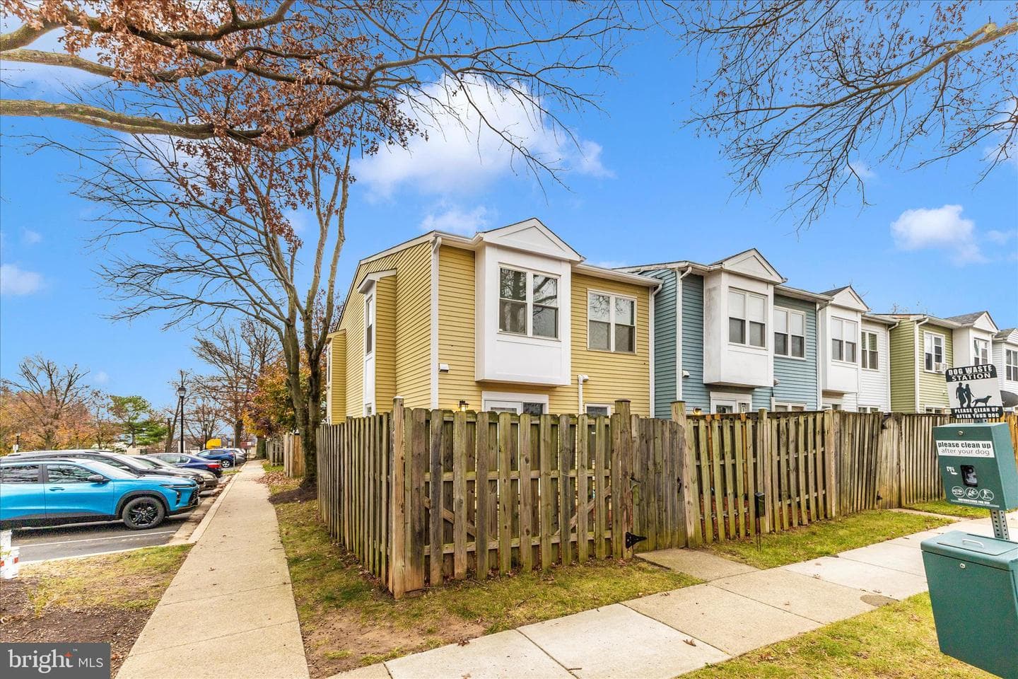 2861 Shepperton Terrace photo 39