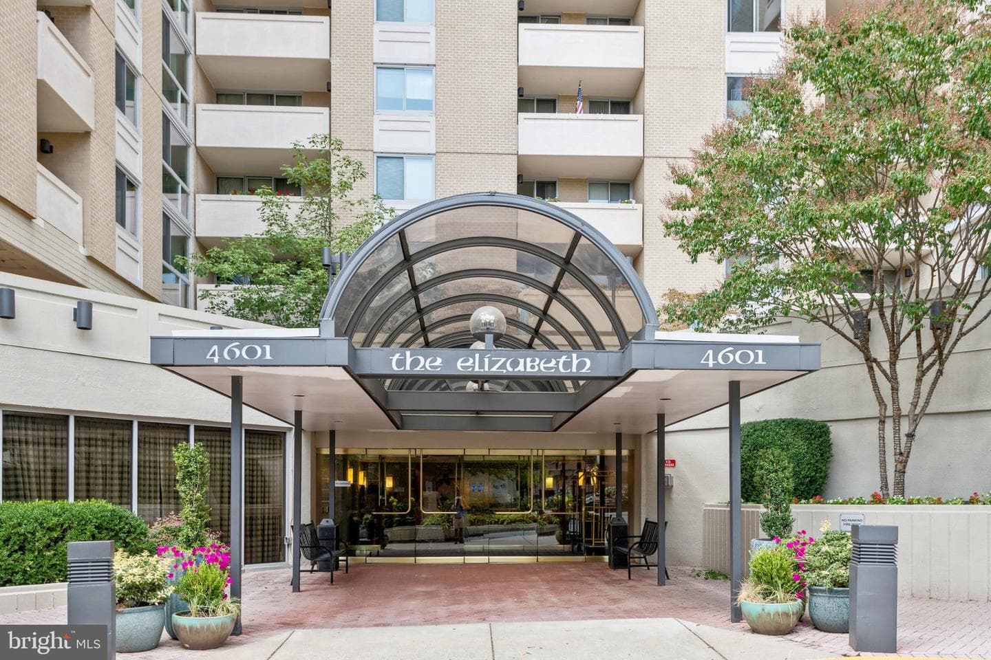 4601 N Park Avenue #1218-T photo 4