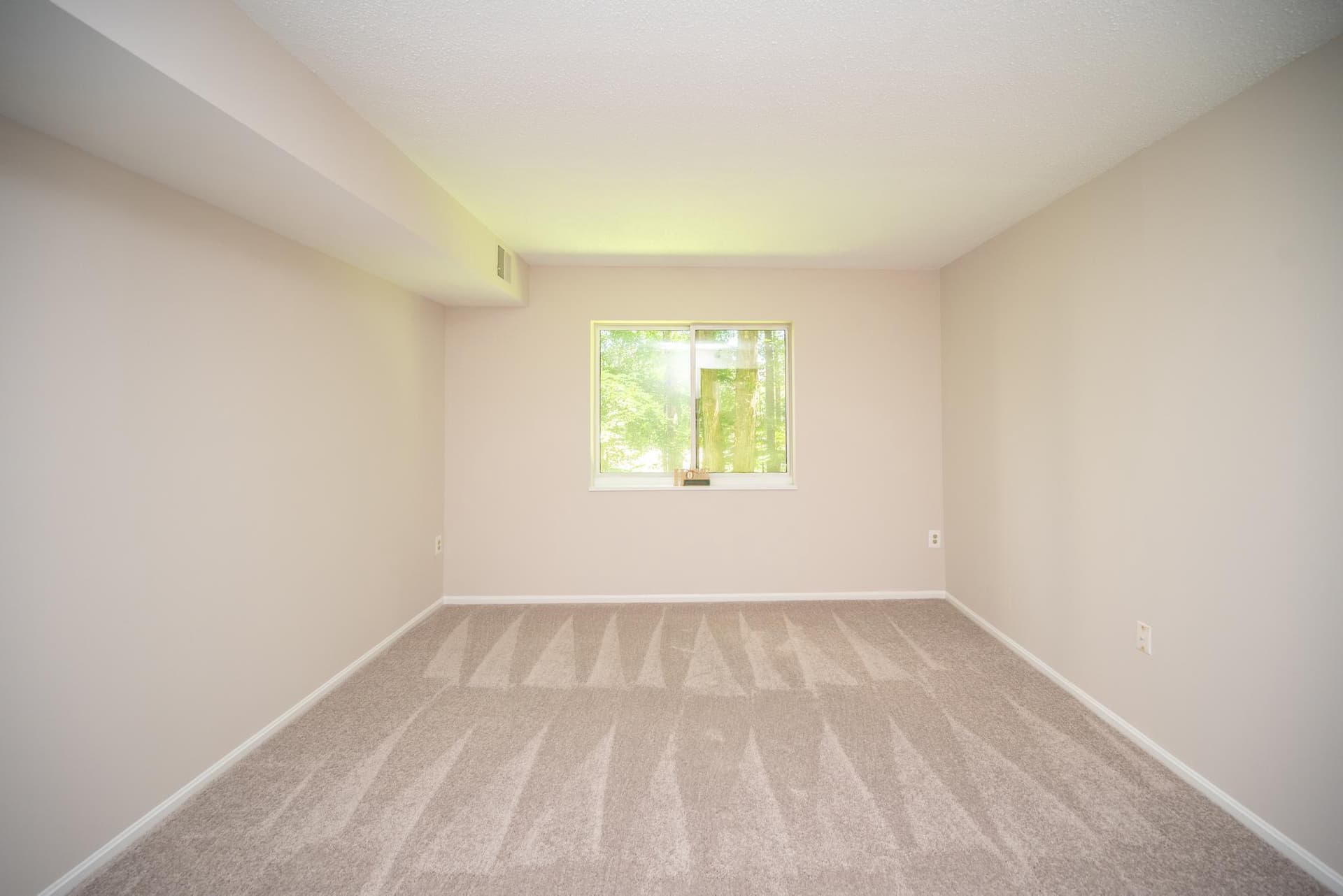 15100 Interlachen Drive #4-110 photo 23