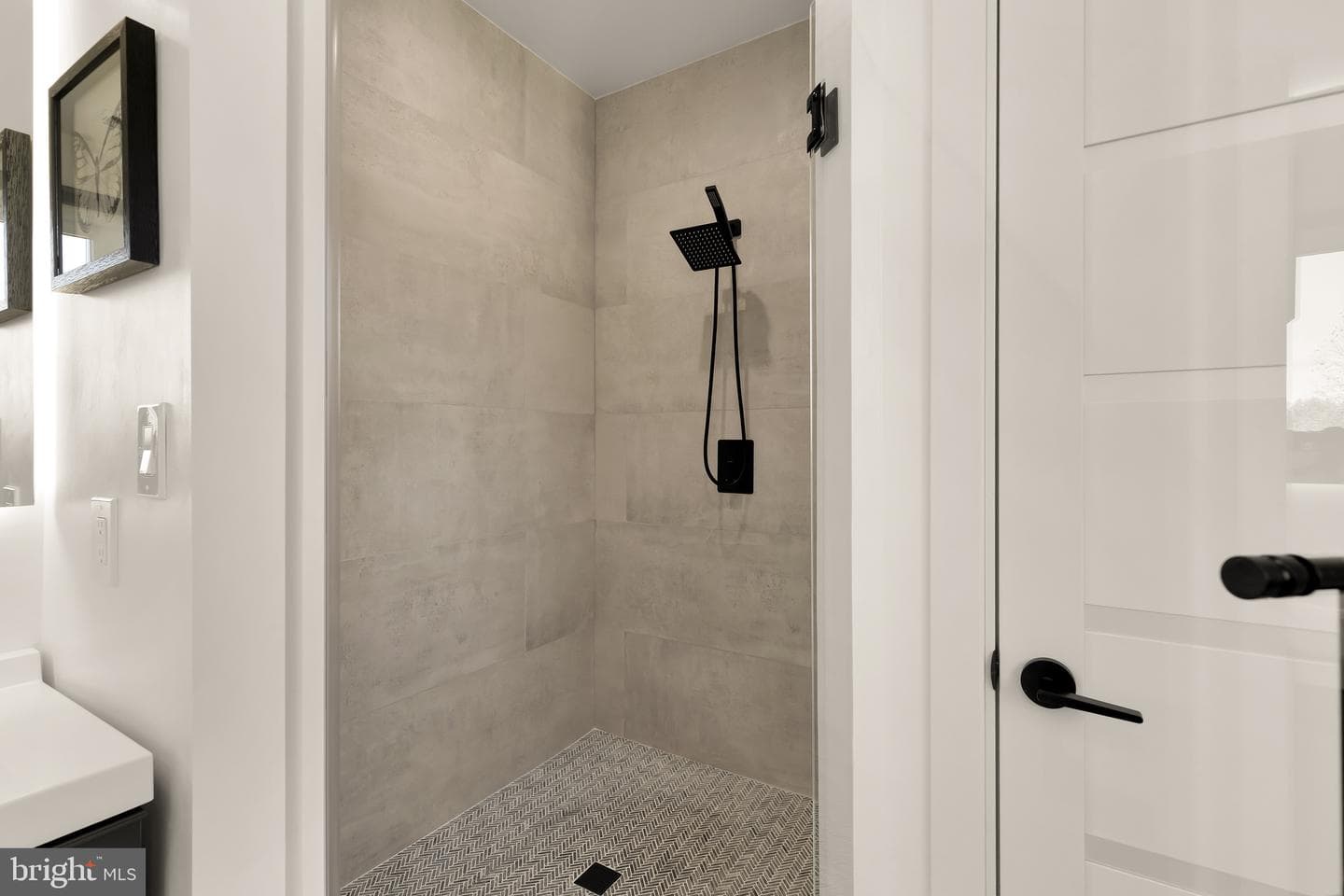 14051 Esworthy Road photo 22