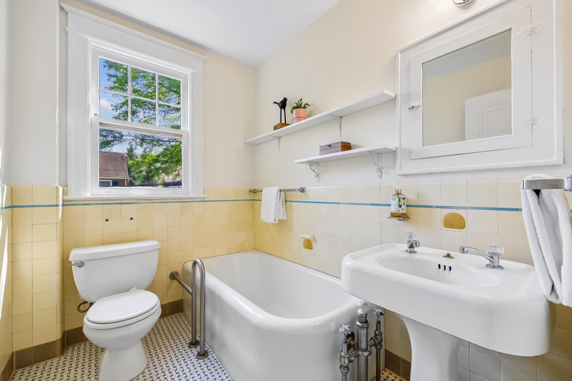 3807 Taylor Street photo 44