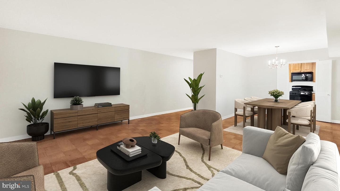 10655 Montrose Avenue #103 photo 6