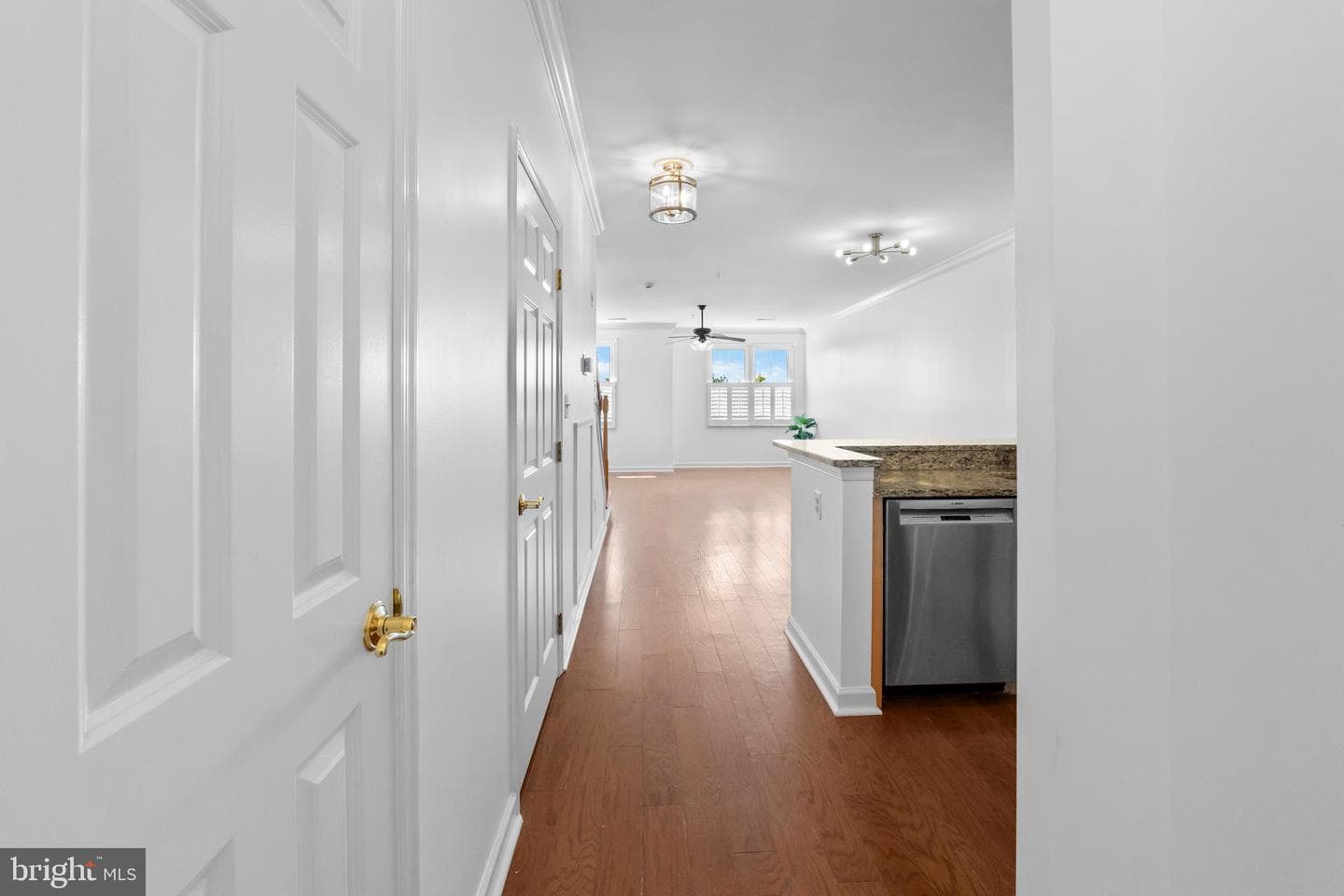 302 King Farm Boulevard #30208 photo 9
