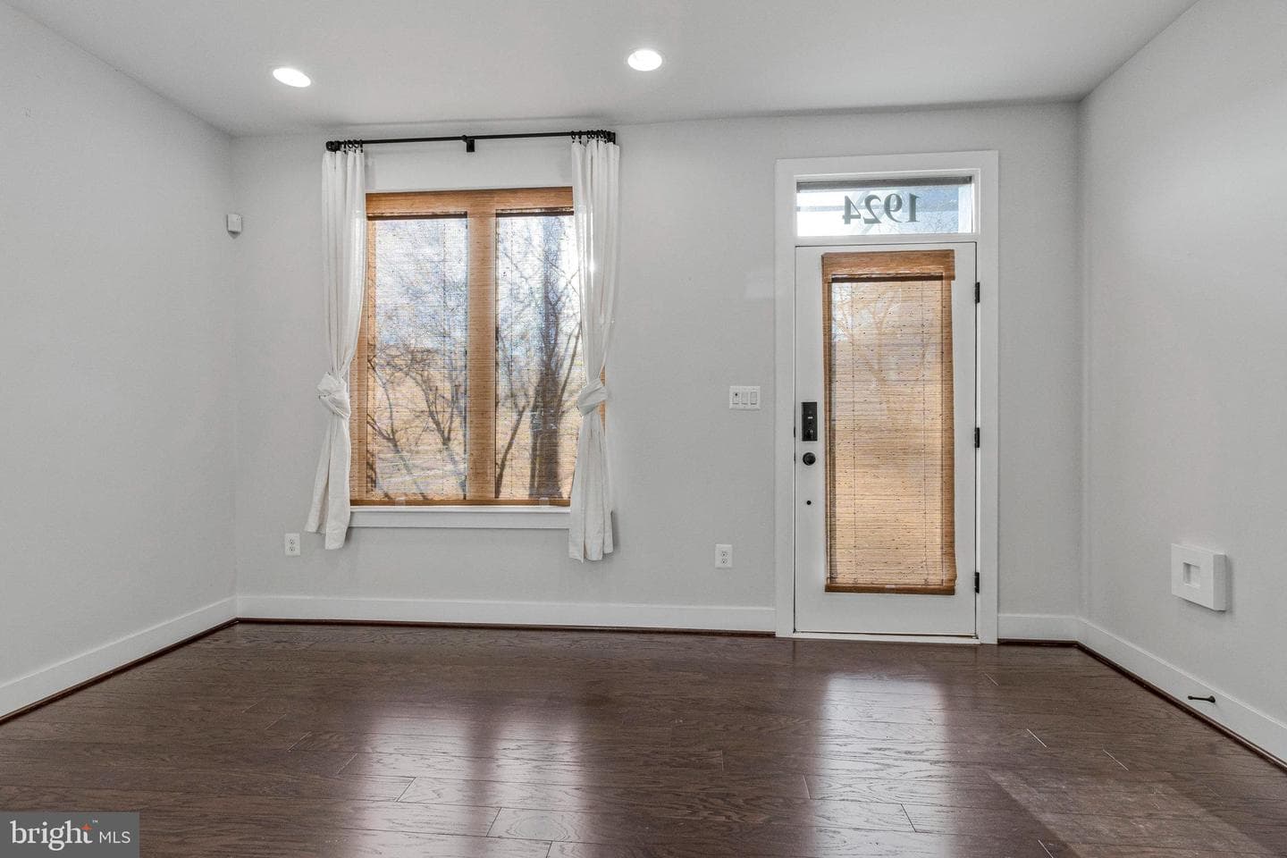 1924 Chapman Ave #10 photo 27