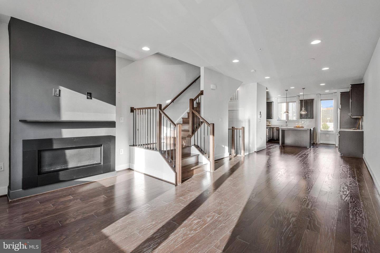 1924 Chapman Ave #10 photo 8