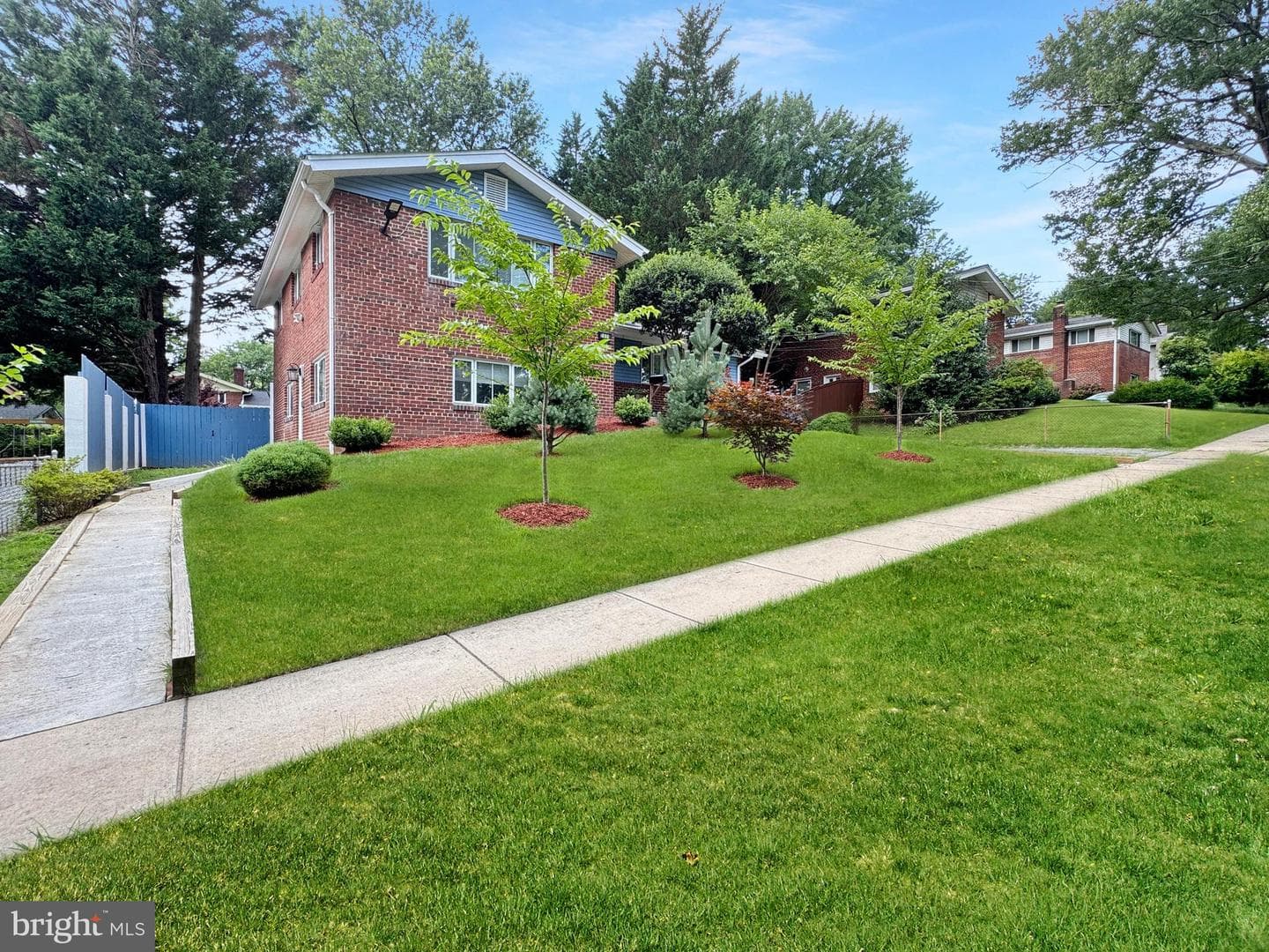 2408 Lillian Drive photo 2