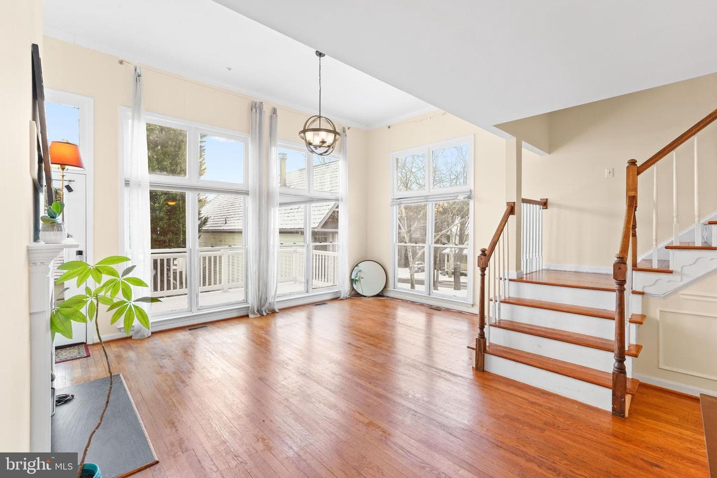 596 Chestertown Street photo 17