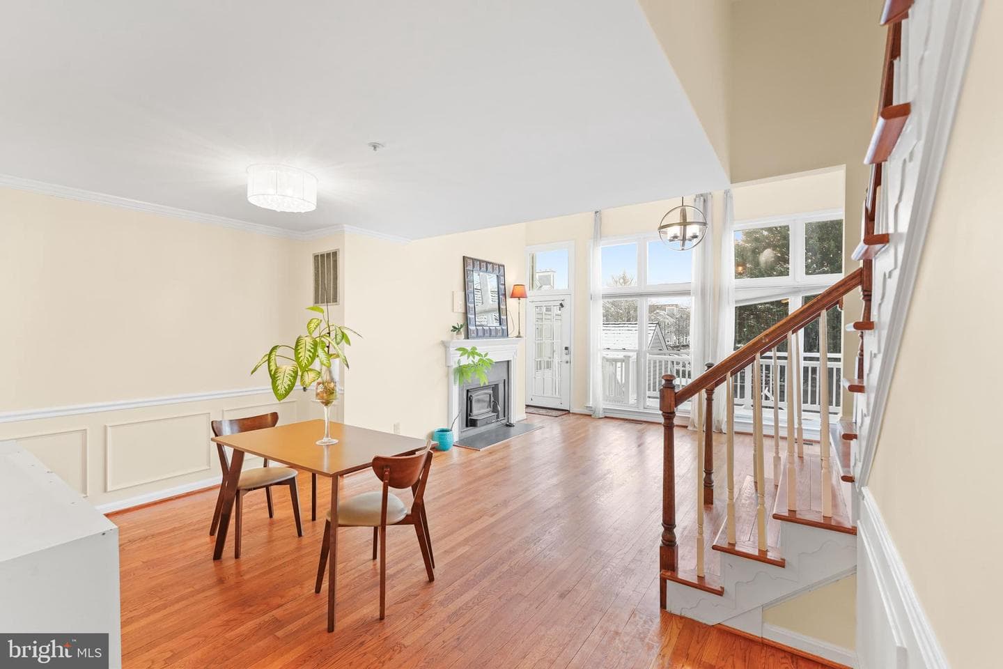 596 Chestertown Street photo 18