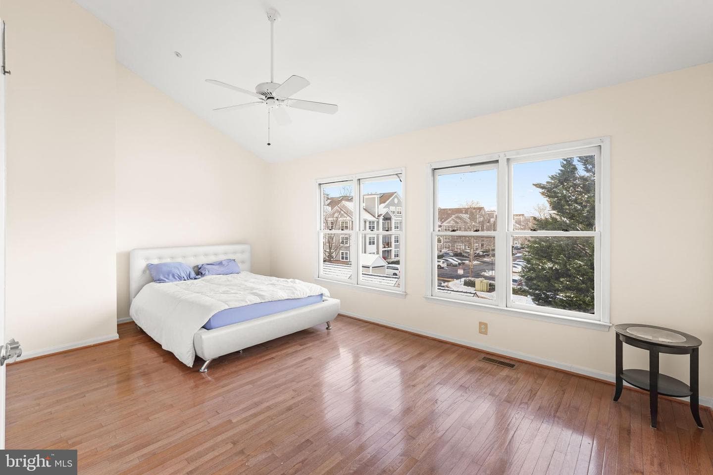 596 Chestertown Street photo 32