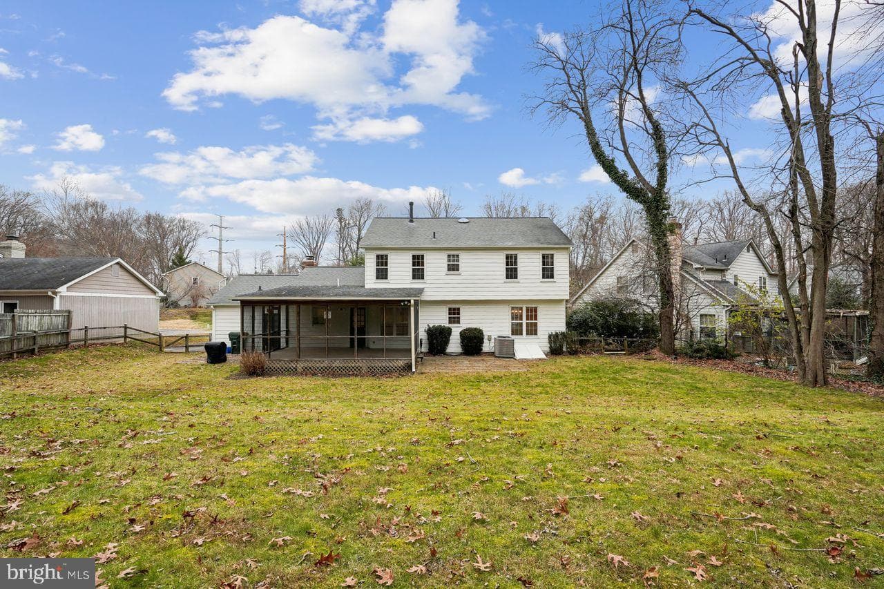 8020 Lakenheath Way photo 30