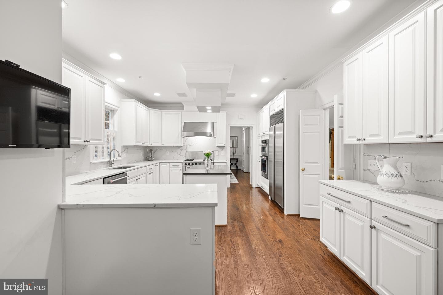 7711 Hidden Meadow Terrace photo 5