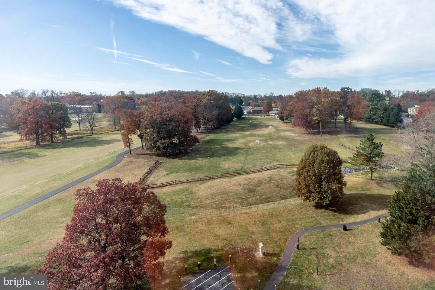 15101 Interlachen Drive #1-612 photo 3