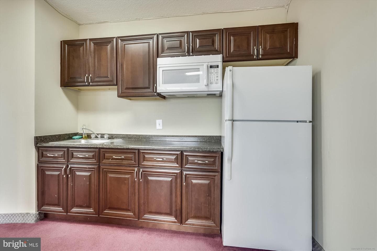 1121 University Boulevard W #907-B photo 24